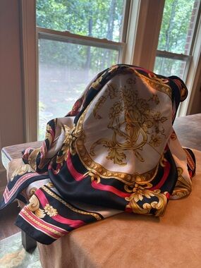Vintage Echo Silk scarf